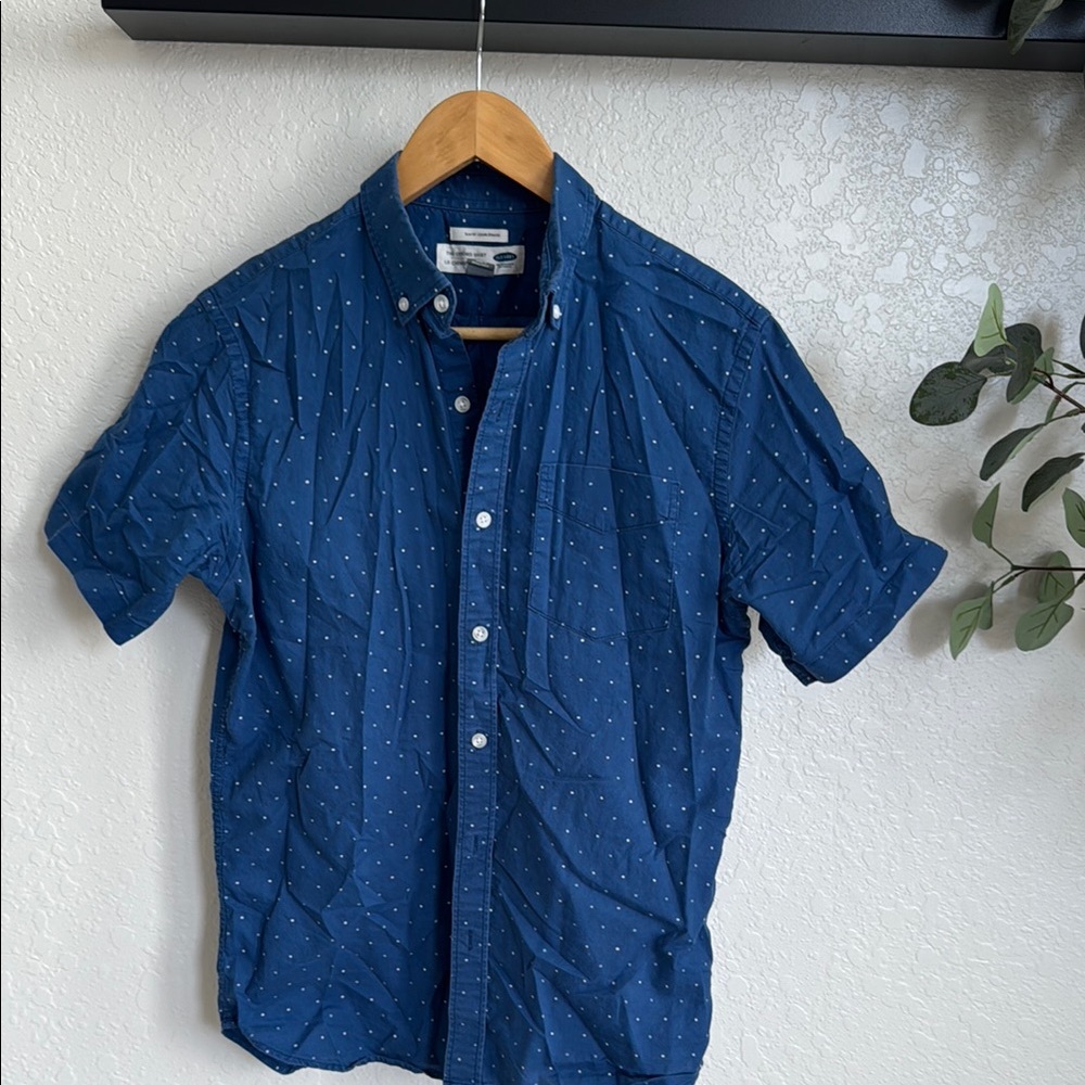 Old Navy Blue Casual Button Down Shirt